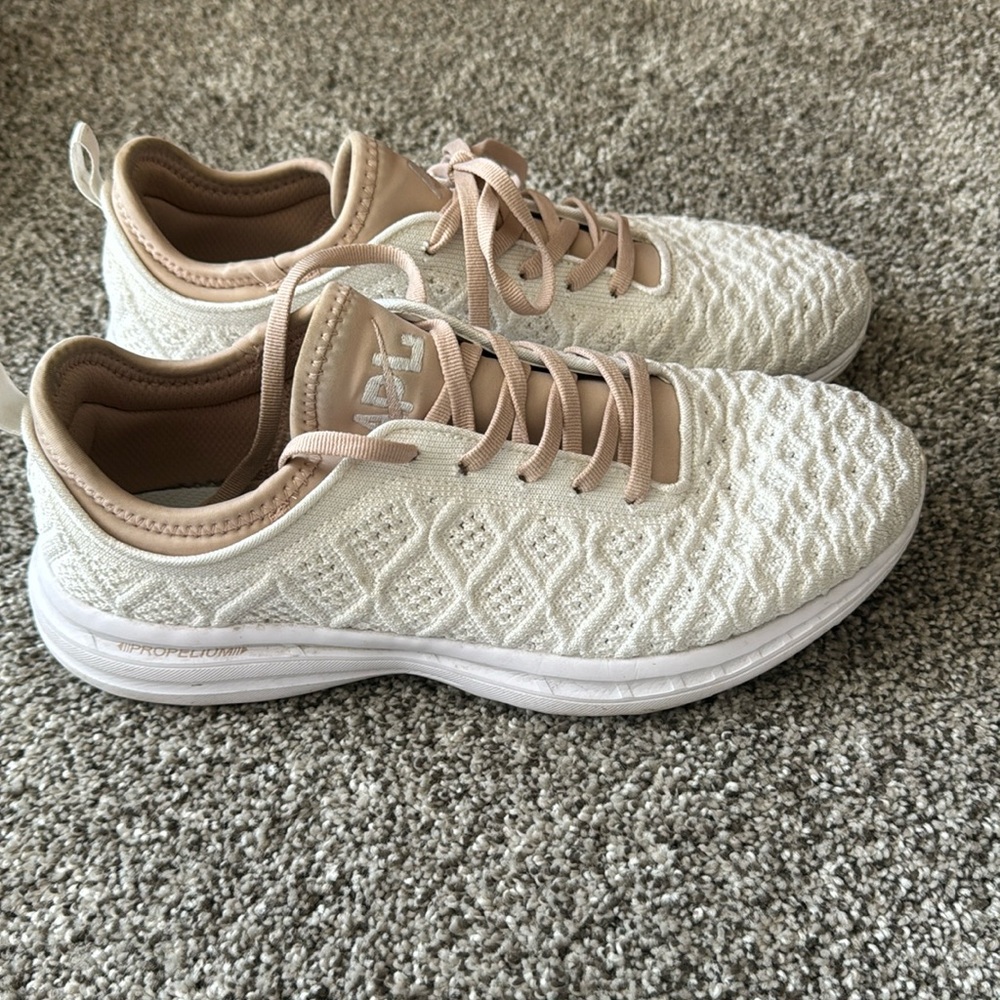 APL cream shoes size 10